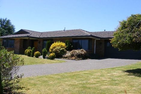 Photo of property in 6 Lynwood Place, Owhata, Rotorua, 3010
