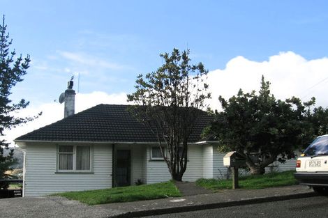 Photo of property in 19 August Street, Stokes Valley, Lower Hutt, 5019