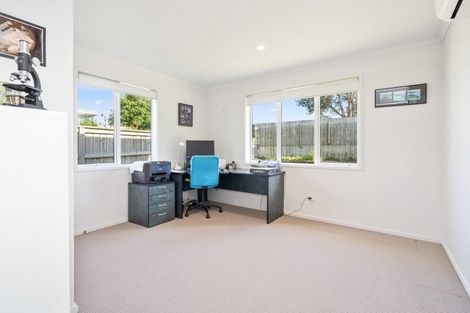 Photo of property in 20 Stace Hopper Drive, One Tree Point, 0118