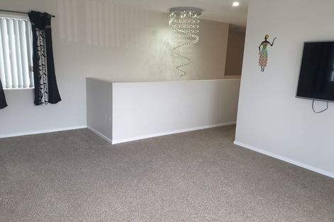 Photo of property in 14 Nandi Lane, Ranui, Auckland, 0612