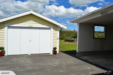 Photo of property in 224 High Street North, Carterton, 5713