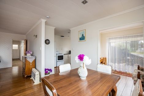 Photo of property in 345 Devon Street West, New Plymouth, 4310