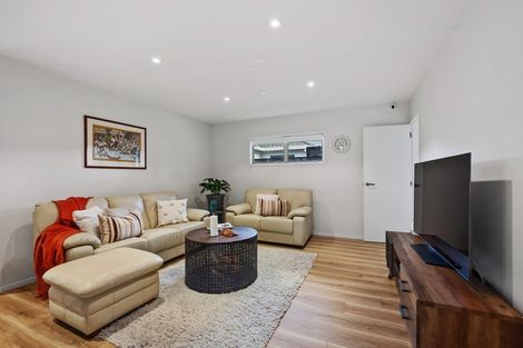 Photo of property in 2/19a Sanders Avenue, Takapuna, Auckland, 0622