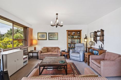 Photo of property in 90 Glencoe Road, Browns Bay, Auckland, 0630