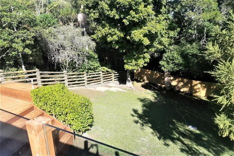 Photo of property in 40 Tiri Tiri Road, Birkdale, Auckland, 0626