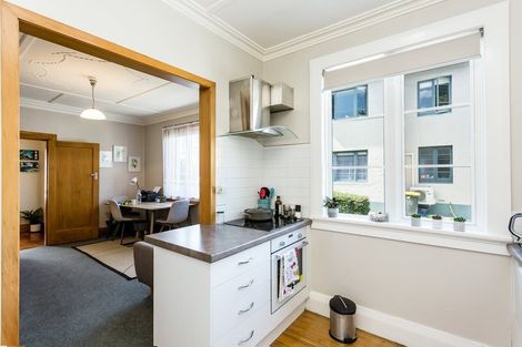 Photo of property in 53 Manor Place, Dunedin Central, Dunedin, 9016