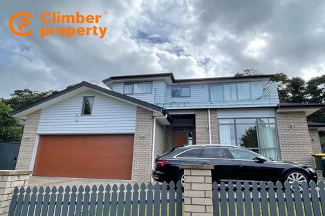 Photo of property in 19 Barnsley Place, Henderson, Auckland, 0612