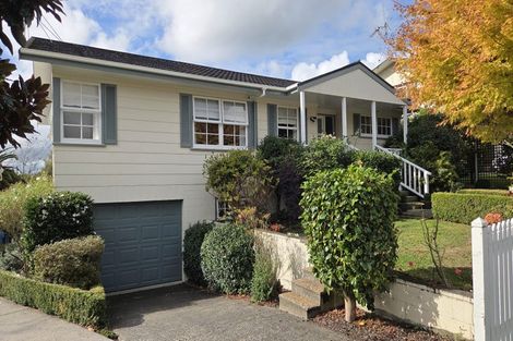 Photo of property in 4 Sunnyhills Avenue, Glenview, Hamilton, 3206