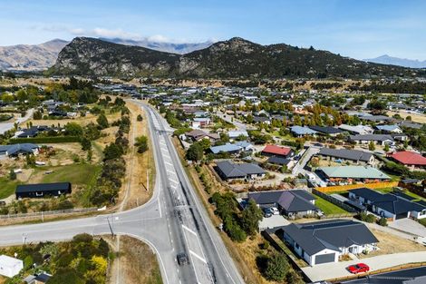 Photo of property in 21 Frye Crescent, Albert Town, Wanaka, 9305