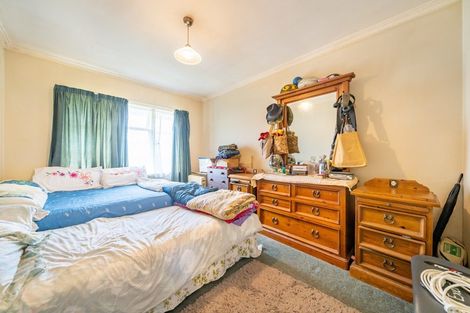 Photo of property in 8b Exchange Street, Ebdentown, Upper Hutt, 5018