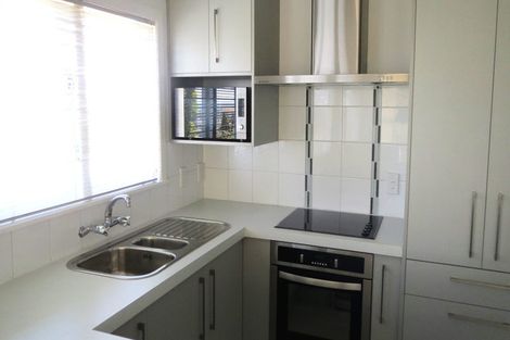 Photo of property in 3/5 Felton Mathew Avenue, St Johns, Auckland, 1072