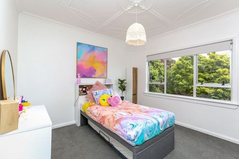 Photo of property in 41 Queens Road, Glen Avon, New Plymouth, 4312
