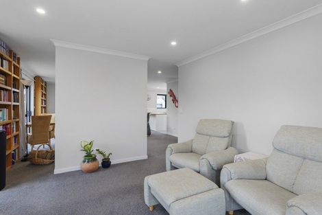 Photo of property in 24 King Street, Coalgate, 7673