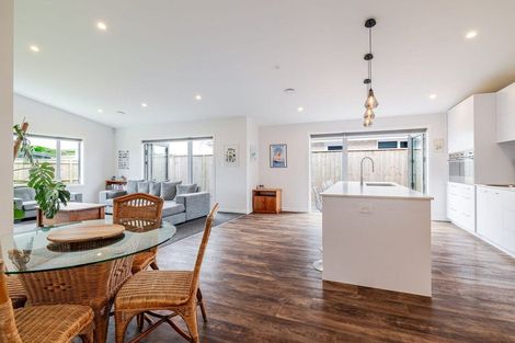 Photo of property in 58 Freedom Drive, Kelvin Grove, Palmerston North, 4414