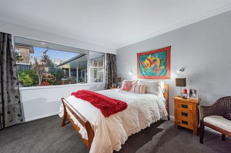 Photo of property in 37 Carey Street, Maeroa, Hamilton, 3200