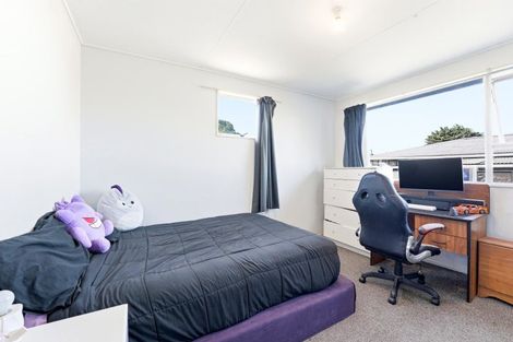 Photo of property in 27 Cross Street, Castlecliff, Whanganui, 4501