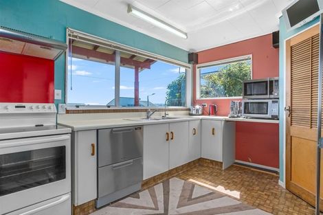 Photo of property in 4 Ettrick Grove, Papakowhai, Porirua, 5024