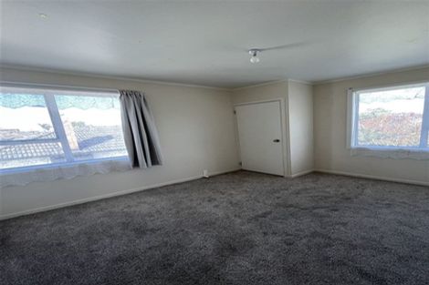 Photo of property in 424 Old Te Atatu Road, Te Atatu Peninsula, Auckland, 0610