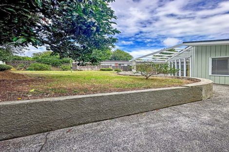 Photo of property in 3 Frank Place, Hillpark, Auckland, 2102