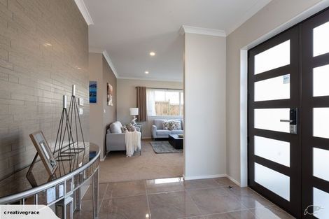 Photo of property in 3 Creggan Crescent, Flat Bush, Auckland, 2019