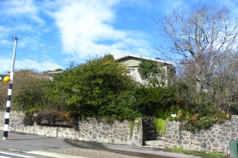 Photo of property in 132 Hackthorne Road, Cashmere, Christchurch, 8022