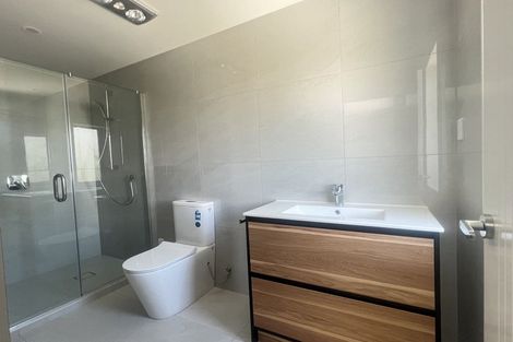 Photo of property in 133b Sunnynook Road, Forrest Hill, Auckland, 0620