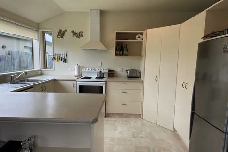 Photo of property in 17 Perrow Street, Wanaka, 9305