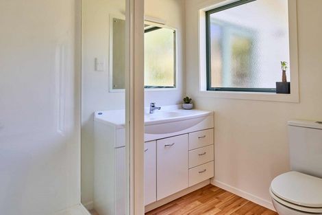 Photo of property in 42f James Cook Drive, Whitby, Porirua, 5024