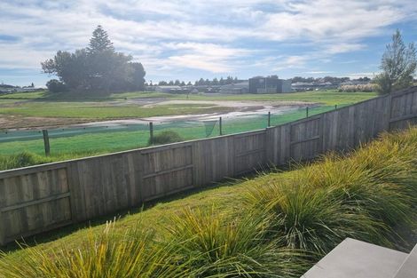 Photo of property in 103 Hills View Drive, Papamoa, 3118