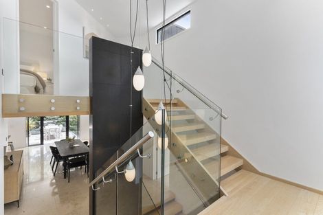 Photo of property in 14a Stanley Point Road, Stanley Point, Auckland, 0624