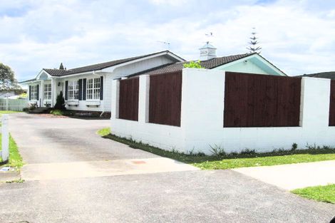 Photo of property in 16 Ramsey Street, Papatoetoe, Auckland, 2025