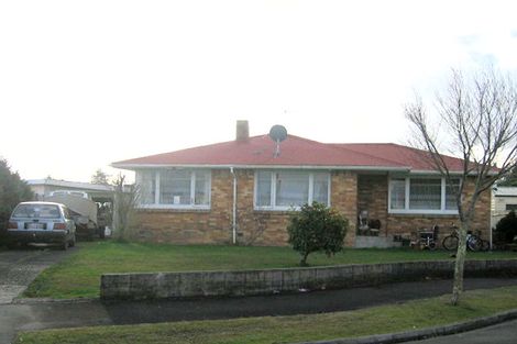 Photo of property in 17 Thornton Place, Melville, Hamilton, 3206