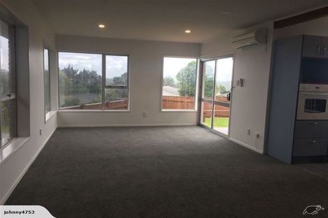Photo of property in 1/4 Pemberton Avenue, Bayview, Auckland, 0629