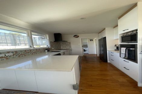 Photo of property in 8 Pandora Place, Pakuranga, Auckland, 2010