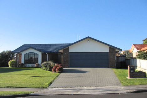 Photo of property in 25 Bramley Drive, Rototuna, Hamilton, 3210