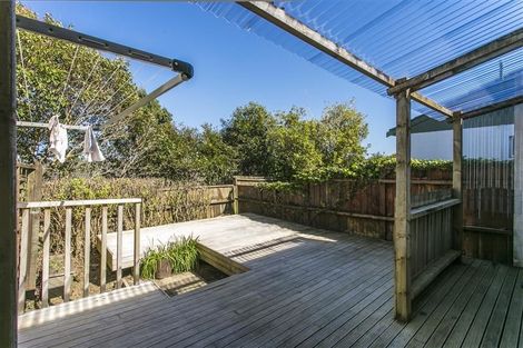 Photo of property in 2/147 Chivalry Road, Glenfield, Auckland, 0629
