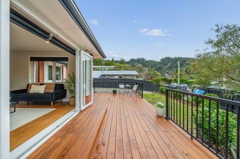 Photo of property in 12 Forest Road, Pinehaven, Upper Hutt, 5019