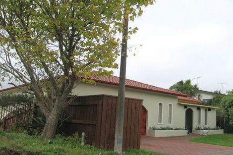 Photo of property in 5 Peterhouse Street, Tawa, Wellington, 5028