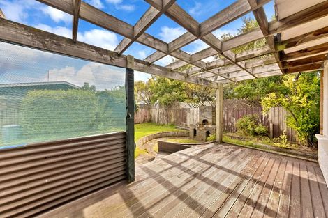 Photo of property in 44 Orrick Crescent, Avondale, Christchurch, 8061