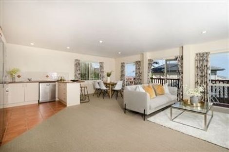 Photo of property in 143e Hobsonville Road, West Harbour, Auckland, 0618