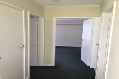 Photo of property in 31 Robertson Street, Island Bay, Wellington, 6023