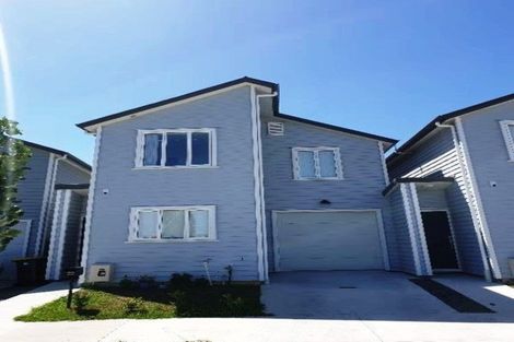 Photo of property in 22 Saddleback Crescent, Papakura, 2110