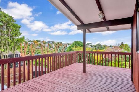 Photo of property in 25 Honeysuckle Lane, Mairangi Bay, Auckland, 0630