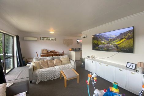 Photo of property in 57 Milton Terrace, Picton, 7220