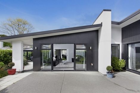 Photo of property in 35 Mcdougall Avenue, St Albans, Christchurch, 8014