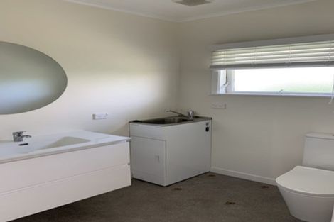 Photo of property in 1/76 Saint Heliers Bay Road, Saint Heliers, Auckland, 1071