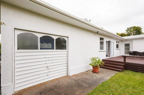 Photo of property in 9 Parata Street, Hokowhitu, Palmerston North, 4410
