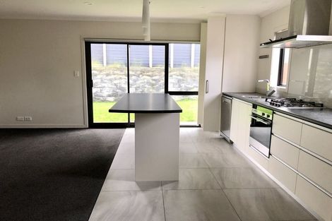 Photo of property in 59a Queen Street, Riverhead, 0820