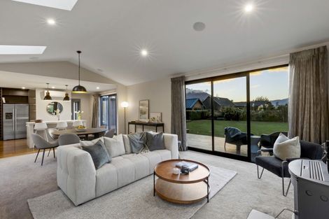 Photo of property in 14 Jacks Point Rise, Jacks Point, Queenstown, 9371