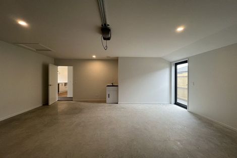 Photo of property in 25 Bill Hammond Drive, Belfast, 8051